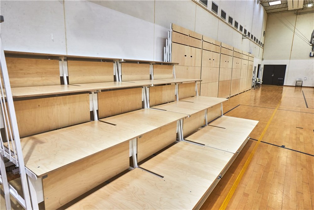Folde tribune model Raita 3 rækker