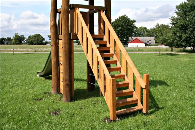Trappe til Robinia tårn