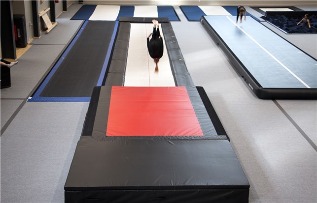 Teamgym Konkurrence Måtte 600 x 300 x 33 cm