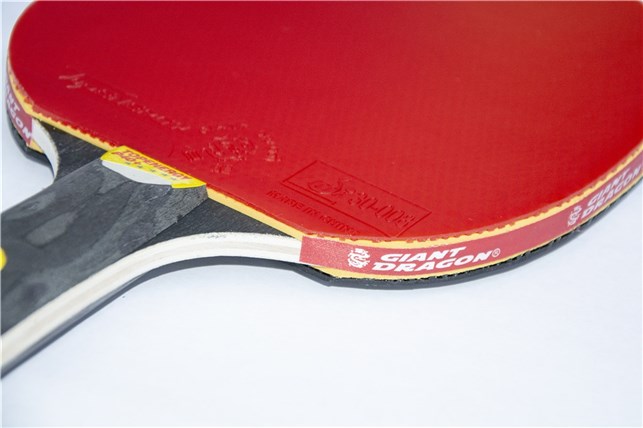 Bordtennisbat Basic med konkav greb ITTF*****