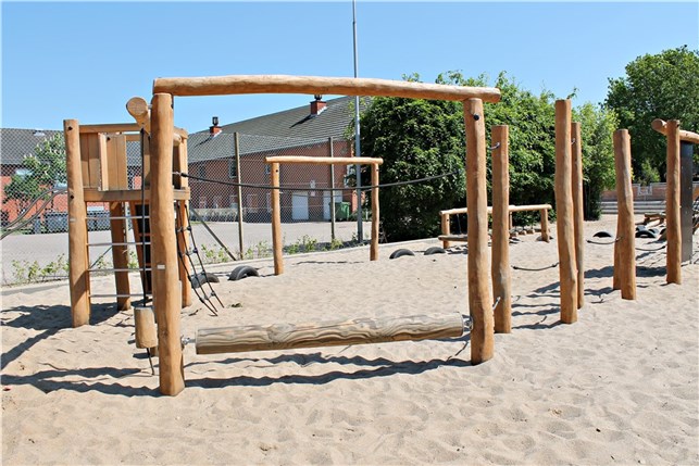 Robinia galge med rullestamme