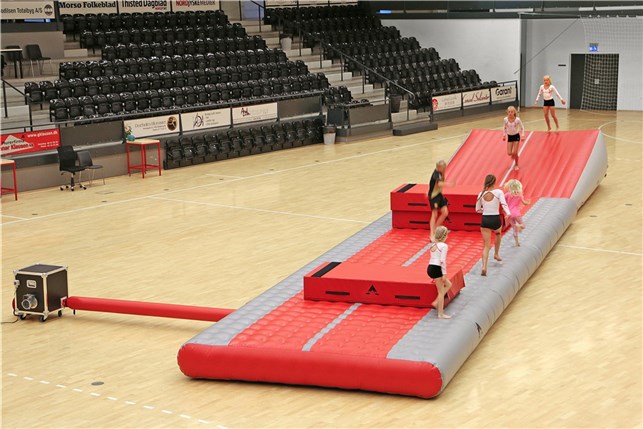 Air-Track 16x3,5x0,5 meter