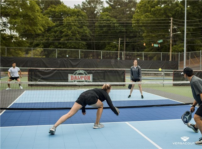 Pickleball bane Versa court