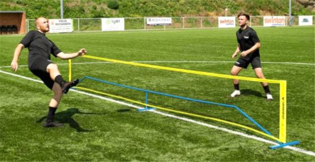 Fodtennisnet B:9 meter H:0,8-1,6 meter