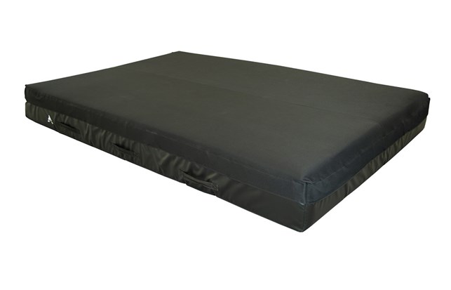 Softmåtte, 300 x 200 x 50 cm. Sort
