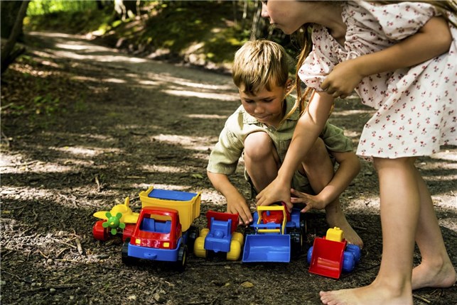 Traktor med rendegraver fra Dantoy