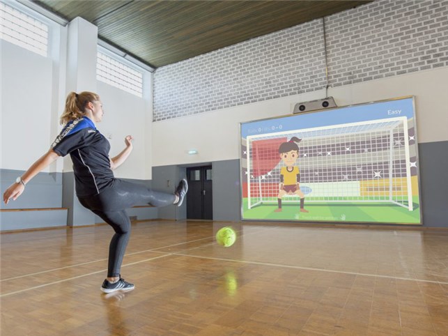 Multiball Club med projektor pakke str. M