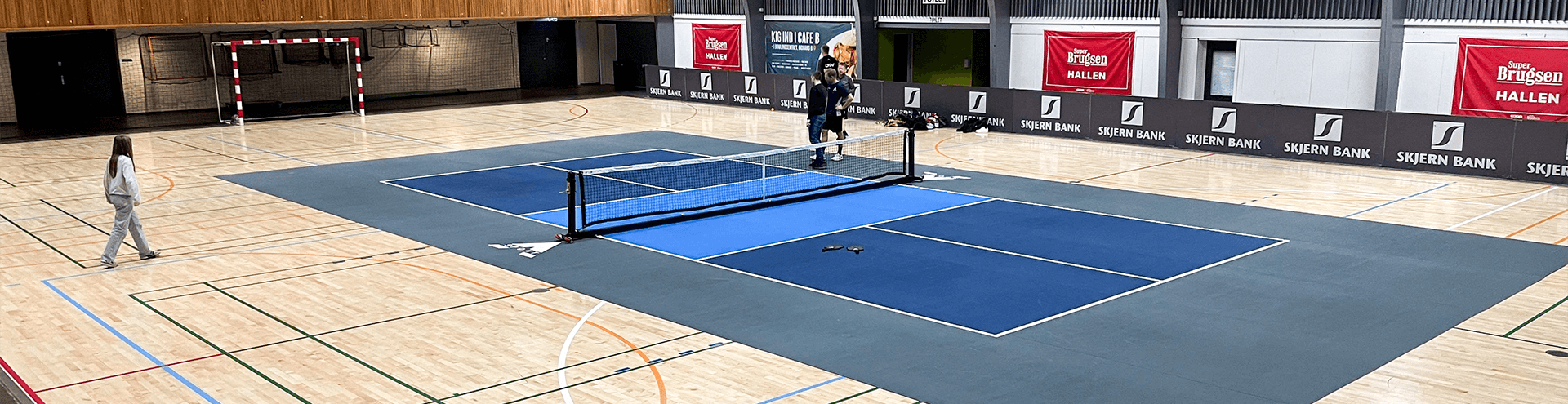 En True Court indendørs pickleballbane i Ringkøbing Skjern Kulturcenter.