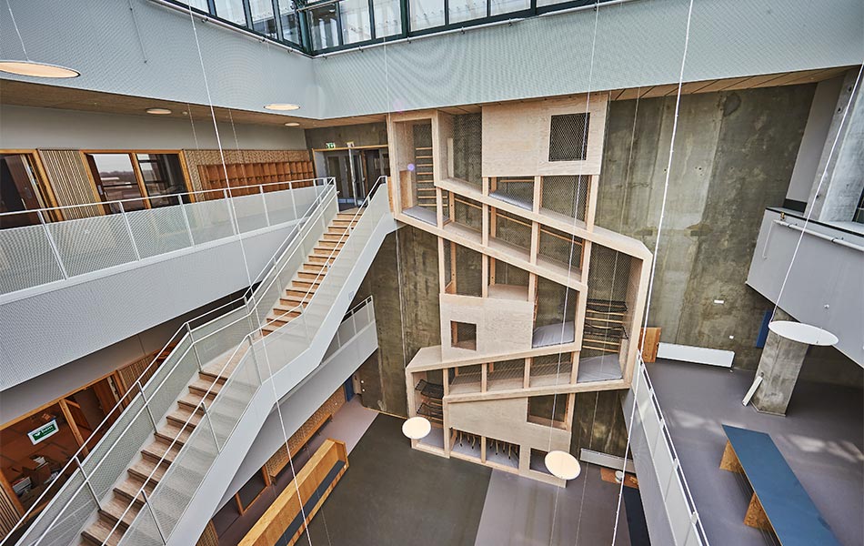 Vertikal labyrint - Sluseholmens Skole