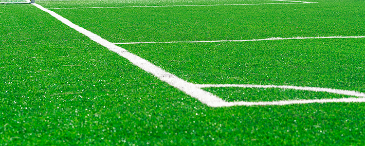 Felt til hjørnespark med græsmaling