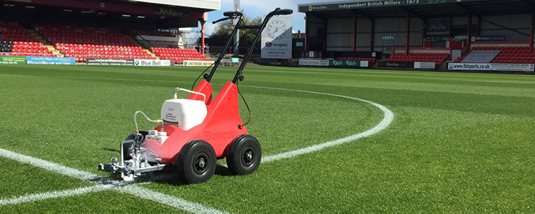 Opstregningsmaskine på fodboldstadion