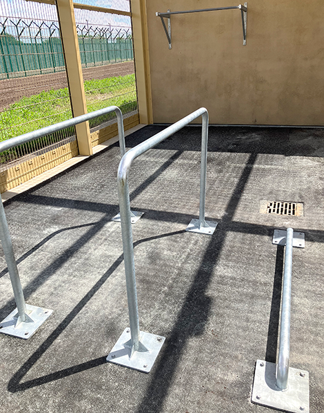 Pull-up stativer i gulvet